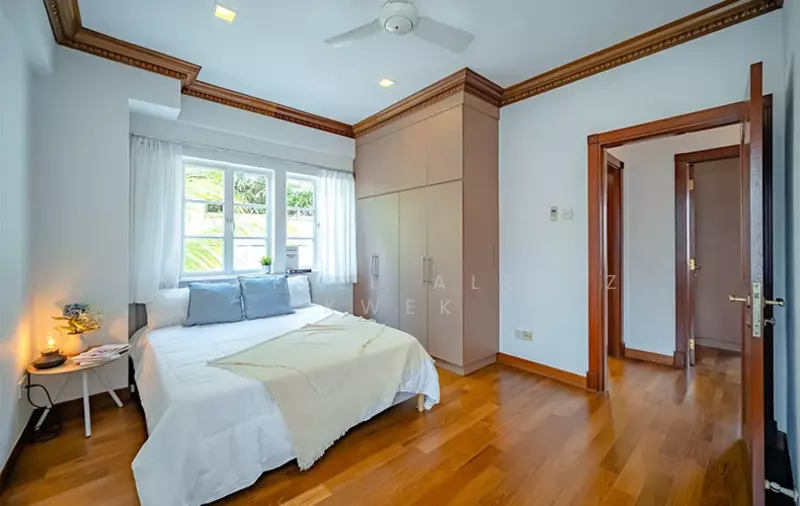 Detached Home @ 74 Gentle Drive Detached House For Sale at S$ 6,843,250 | PropertyGuru Singapore - Bedroom