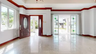 For Sale - Detached Home @ 74 Gentle Drive