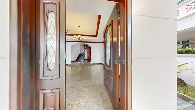 Detached Home @ 74 Gentle Drive Detached House For Sale at S$ 6,843,250 | PropertyGuru Singapore - Entrance