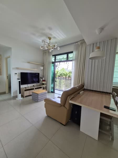 Rosewood Suites, 61 Rosewood Drive, 2 Bedrooms, 657 sqft, Condominium For Rent, by Lim Brina, 500077812 - Living Room - PropertyGuru.com.sg