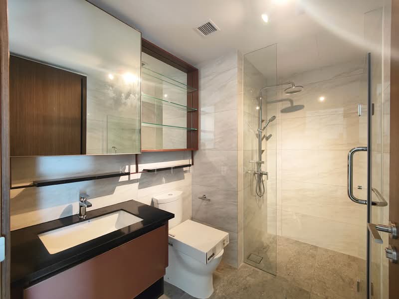 Normanton Park Condominium For Sale at S$ 1,200,000 | PropertyGuru Singapore - Bathroom