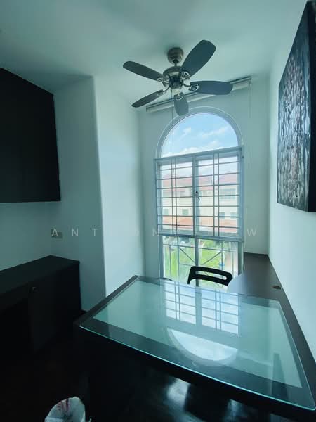 Villa Verde, Verde Avenue, 5 Bedrooms, 3,200 sqft, Terraced House For Rent, by Anthony Low, 500077831 - Study - PropertyGuru.com.sg