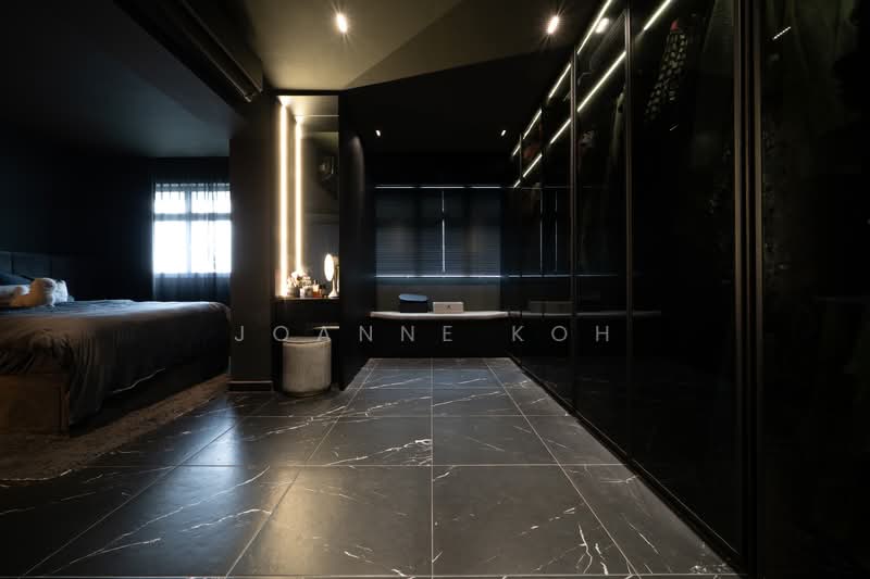 422A Northshore Drive HDB Flat For Sale at S$ 1,400,000 | PropertyGuru Singapore - Master Bedroom with walk in wardrobe