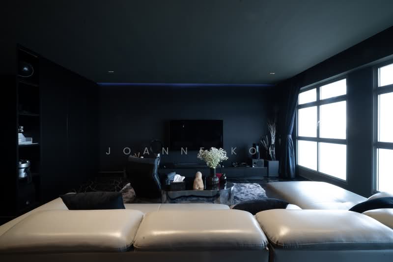 422A Northshore Drive HDB Flat For Sale at S$ 1,400,000 | PropertyGuru Singapore - Living Room