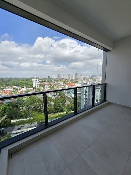 Perfect Ten, 323 Bukit Timah Road, 3 Bedrooms, 1,281 sqft, Condominium For Rent, by Rey Song, 500077837 - Balcony - PropertyGuru.com.sg