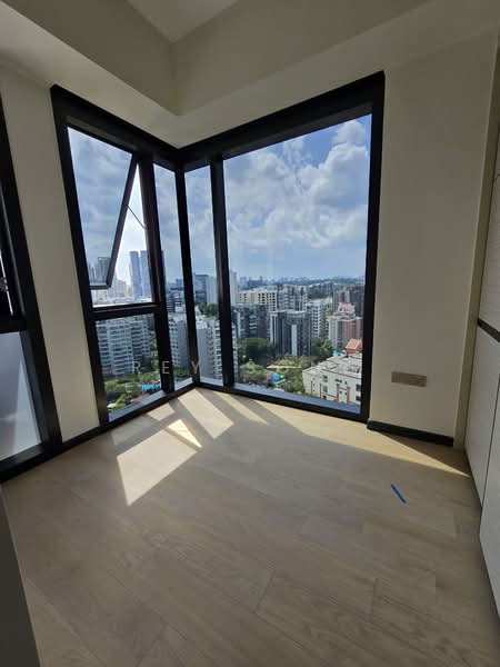 Perfect Ten, 323 Bukit Timah Road, 3 Bedrooms, 1,281 sqft, Condominium For Rent, by Rey Song, 500077837 - View - PropertyGuru.com.sg