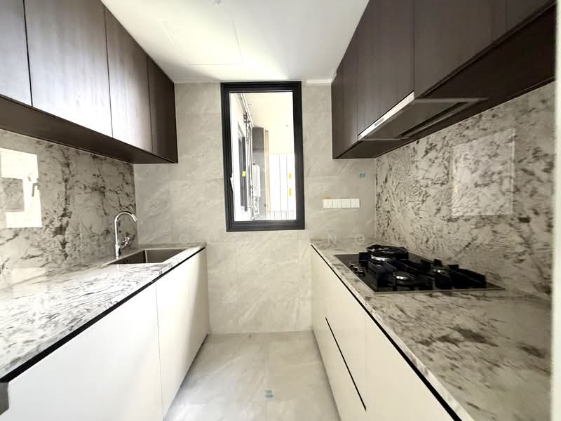 Tembusu Grand, 98 Jalan Tembusu, 3 Bedrooms, 990 sqft, Condominium For Rent, by Gina Tng, 500077842 - Kitchen - PropertyGuru.com.sg