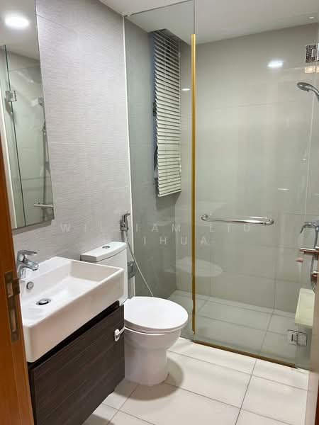 Prive, 33 Punggol Field, 3 Bedrooms, 1,098 sqft, Executive Condominium For Rent, by William Liu Haihua, 500077855 - Bathroom - PropertyGuru.com.sg