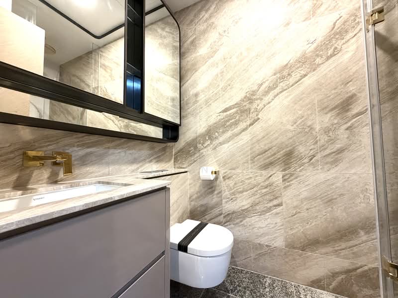 Perfect Ten Condominium For Sale at S$ 2,588,888 | PropertyGuru Singapore - Bathroom