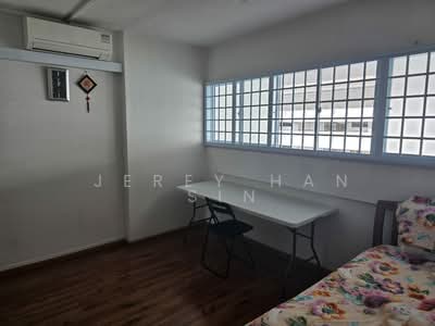 For Rent - 270 Yishun Street 22