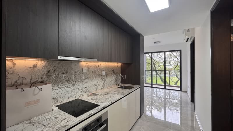 Tembusu Grand Condominium For Sale at S$ 1,390,000 | PropertyGuru Singapore - Kitchen