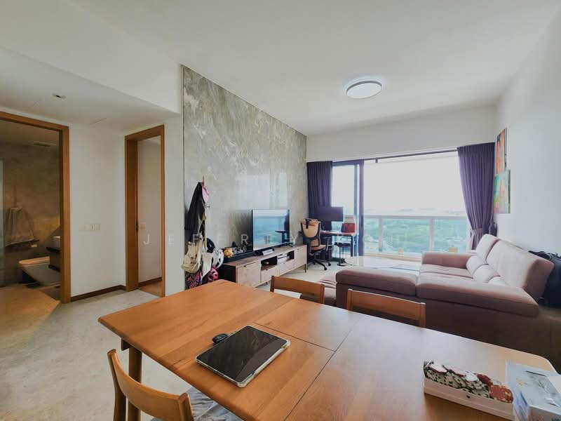 Marina Bay Residences Condominium For Sale at S$ 1,599,999 | PropertyGuru Singapore - Dinning area