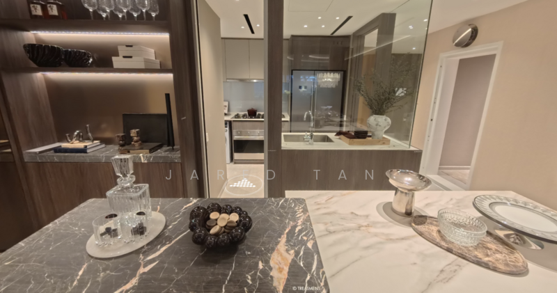 ⭐RARE 4 BED NEAR MRT D27 | 19XX PSF ENTRY Condominium For Sale at S$ 2,274,116 | PropertyGuru Singapore - Kitchen