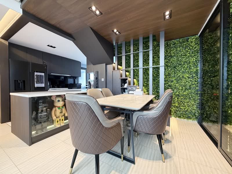 Lush Acres Executive Condominium For Sale at S$ 2,350,000 | PropertyGuru Singapore - Kitchen