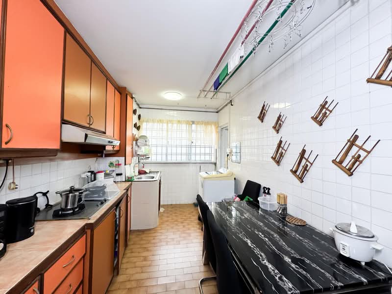 255 Yishun Ring Road, 255 Yishun Ring Road, 2 Bedrooms, 904 sqft, HDB Flat For Rent, by Muhd Farhan, 500077887 - Kitchen - PropertyGuru.com.sg