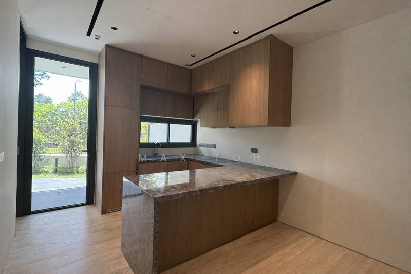 ⭐️⭐️ LANDED7772 @ D05 BRAND NEW 3 STOREY TERRACE WITH MEZZANINE & ATTIC Terraced House For Sale at S$ 6,131,000 | PropertyGuru Singapore - Kitchen