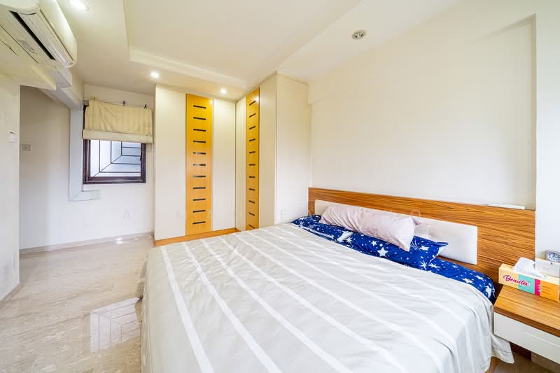 980B Buangkok Crescent HDB Flat For Sale at S$ 650,000 | PropertyGuru Singapore - Bedroom