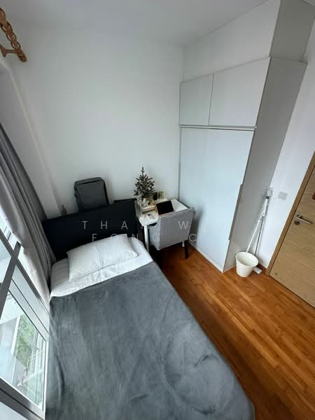 The Santorini Condominium For Sale at S$ 1,230,000 | PropertyGuru Singapore - Bedroom