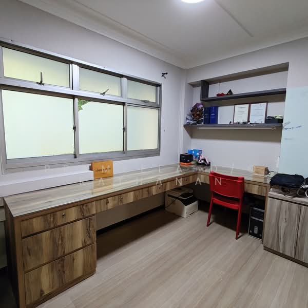 826 Woodlands Street 81 HDB Flat For Sale at S$ 760,000 | PropertyGuru Singapore - Study