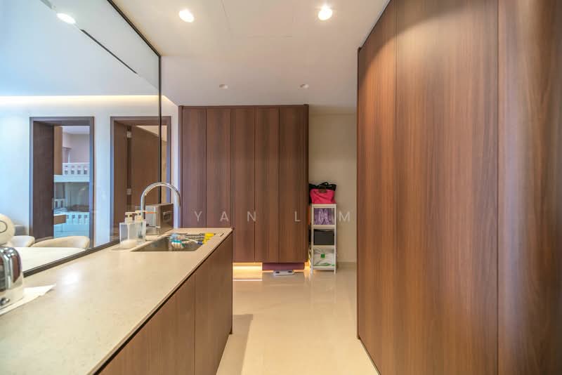 Midwood Condominium For Sale at S$ 1,400,000 | PropertyGuru Singapore - Interior