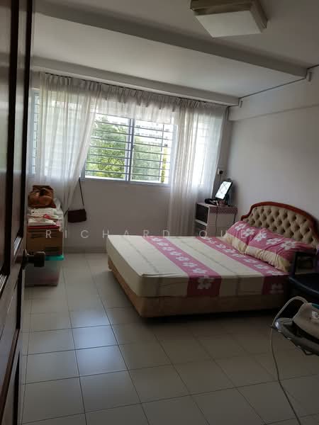 230 Tampines Street 24, 230 Tampines Street 24, 3 Bedrooms, 1,302 sqft, HDB Flat For Rent, by Richard Quek, 500077964 - Bedroom - PropertyGuru.com.sg
