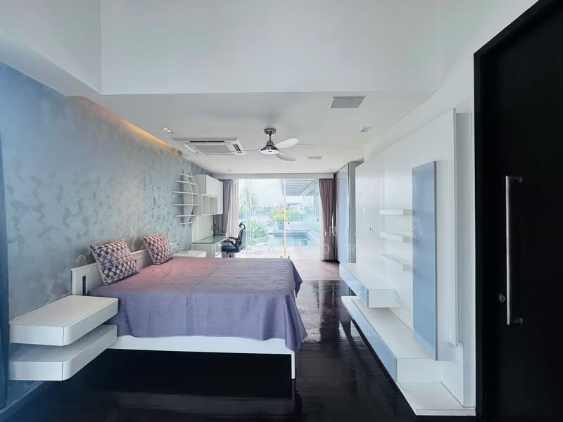 Ocean Drive Detached House For Sale at S$ 15,900,000 | PropertyGuru Singapore - Bedroom