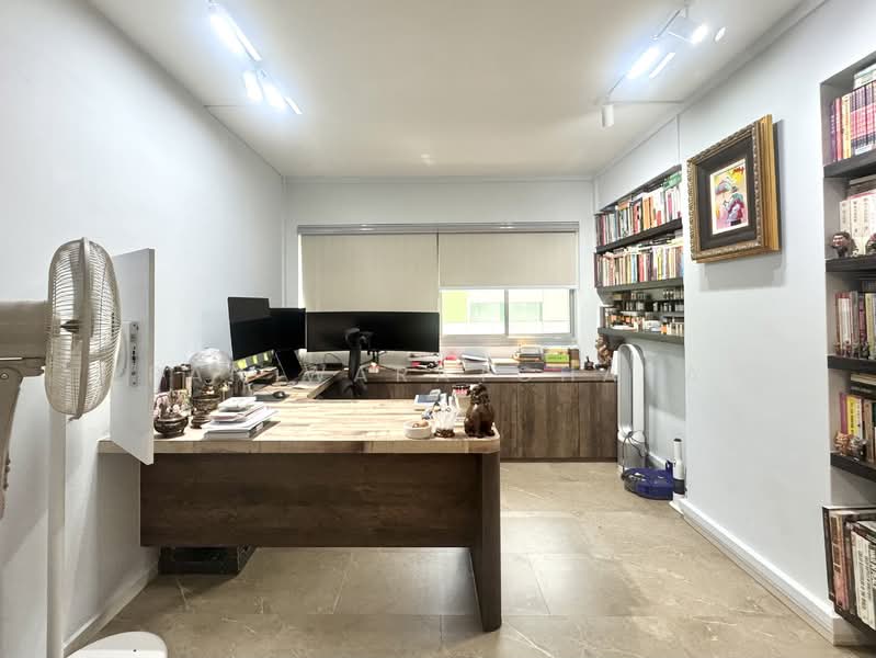 534 Pasir Ris Drive 1, 534 Pasir Ris Drive 1, 4 Bedrooms, 1,550 sqft, HDB Flat For Rent, by Pan Waratchaya, 500077980 - Study - PropertyGuru.com.sg