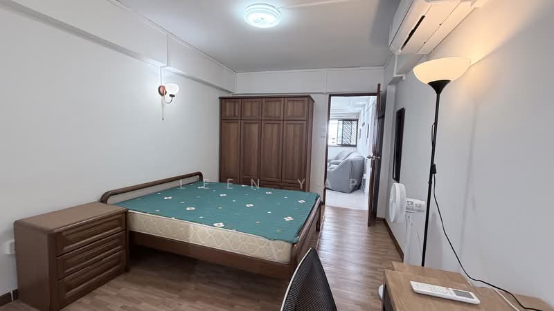 412 Commonwealth Avenue West, 412 Commonwealth Avenue West, 3 Bedrooms, 1,044 sqft, HDB Flat For Rent, by Leen Yap, 500077984 - Bedroom - PropertyGuru.com.sg