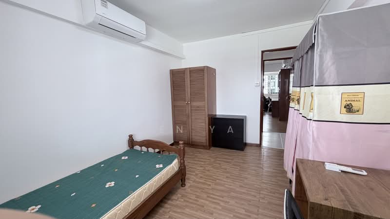 412 Commonwealth Avenue West, 412 Commonwealth Avenue West, 3 Bedrooms, 1,044 sqft, HDB Flat For Rent, by Leen Yap, 500077984 - Bedroom - PropertyGuru.com.sg