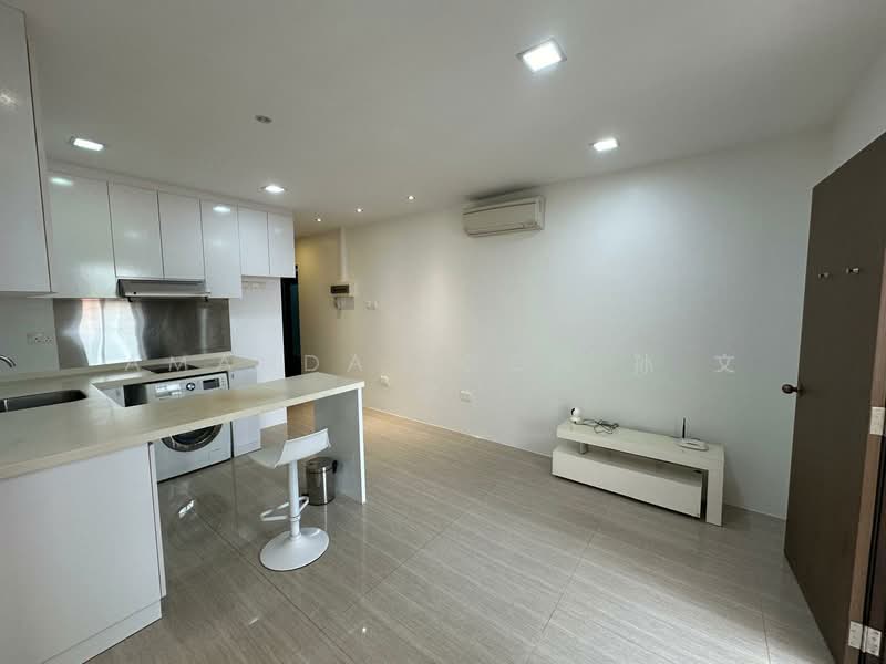 For Rent - Carlisle Road