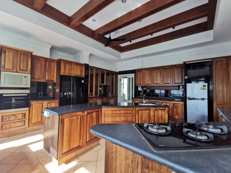 Tropical Resort-Style Good Class Bungalow Victoria Park Bukit Timah, , 7 Bedrooms, 8,900 sqft, Good Class Bungalow For Rent, by Debbie Kate Loo 鲁美娟, 500078016 - Kitchen - PropertyGuru.com.sg