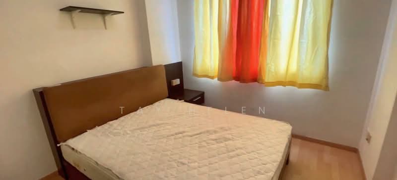 Guilin View, 26 Bukit Batok Street 52, 2 Bedrooms, 861 sqft, Condominium For Rent, by TAY HELEN, 500078024 - Bedroom - PropertyGuru.com.sg