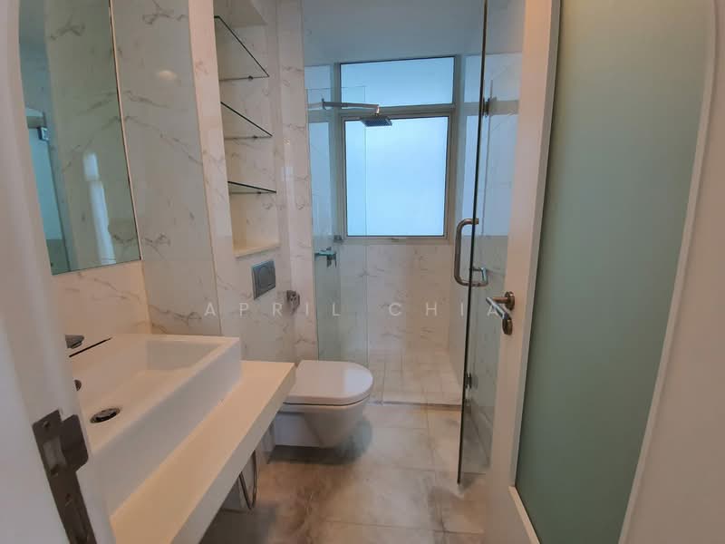 The Cascadia Condominium For Sale at S$ 1,280,000 | PropertyGuru Singapore - Bathroom