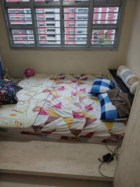 441A Bukit Batok West Avenue 8 HDB Flat For Sale at S$ 750,000 | PropertyGuru Singapore - Bedroom