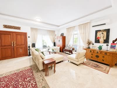 For Sale - Kew, Quiet Facing Park, Near MRT, 3 Sty, Cosy, Almost