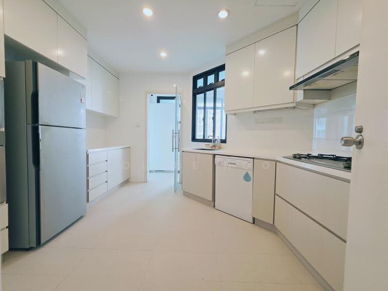 D'Grove Villas, 8A Orange Grove Road, Tanglin / Holland / Bukit Timah, 4 Bedrooms, 2,702 sqft, Condominium For Sale, by Jolene Hoo, 500078084 - Kitchen - PropertyGuru.com.sg