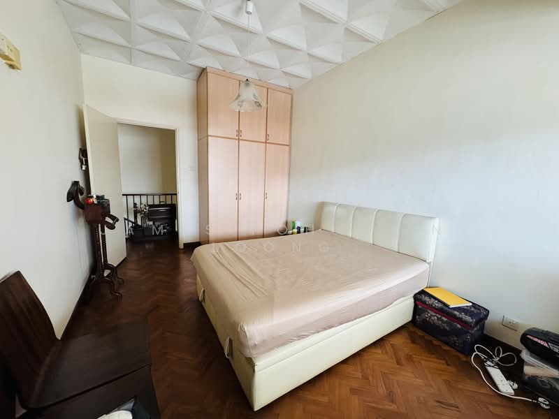 watten drive Terraced House For Sale at S$ 7,388,888 | PropertyGuru Singapore - Bedroom
