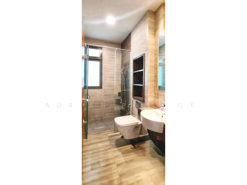 Sunnyvale Residences Condominium For Sale at S$ 2,800,000 | PropertyGuru Singapore - Bathroom