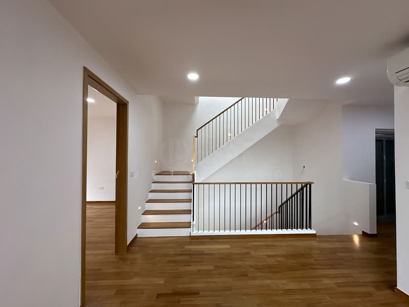 ❤️GIANT⚡️Brand New 3 Lvls Corner Terrace at Sennett Estate w Pool, Attic & Lift Corner Terrace For Sale at S$ 8,380,000 | PropertyGuru Singapore - Interior