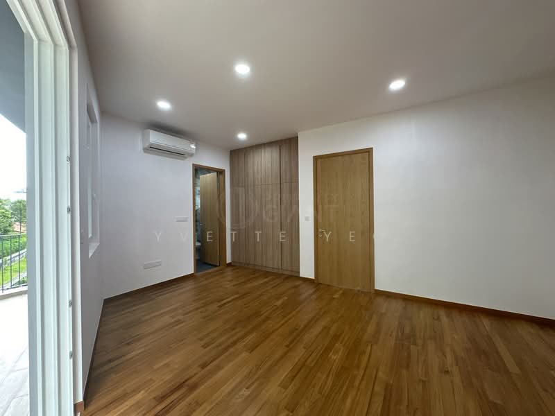 ❤️GIANT⚡️Brand New 3 Lvls Corner Terrace at Sennett Estate w Pool, Attic & Lift Corner Terrace For Sale at S$ 8,380,000 | PropertyGuru Singapore - Bedroom