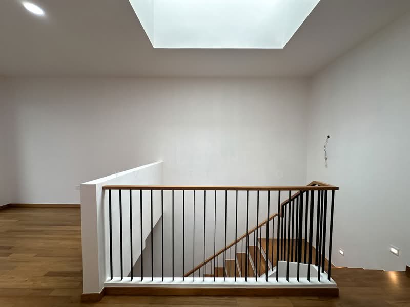 ❤️GIANT⚡️Brand New 3 Lvls Corner Terrace at Sennett Estate w Pool, Attic & Lift Corner Terrace For Sale at S$ 8,380,000 | PropertyGuru Singapore - Interior