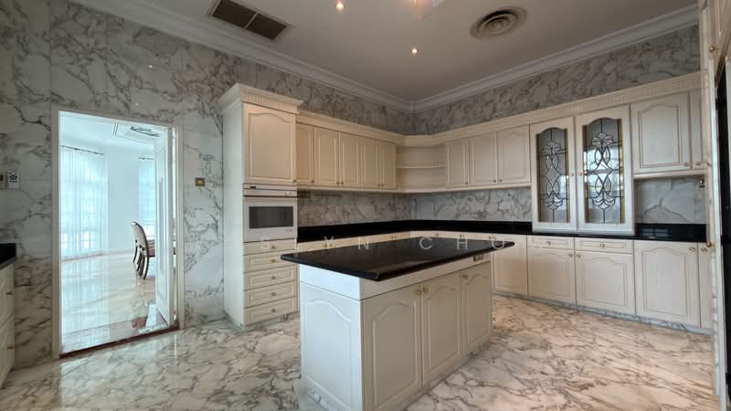 OLD HOLLAND ROAD, Old Holland Road, 7 Bedrooms, 11,898 sqft, Good Class Bungalow For Rent, by Jesslyn Chow, 500078131 - Kitchen - PropertyGuru.com.sg