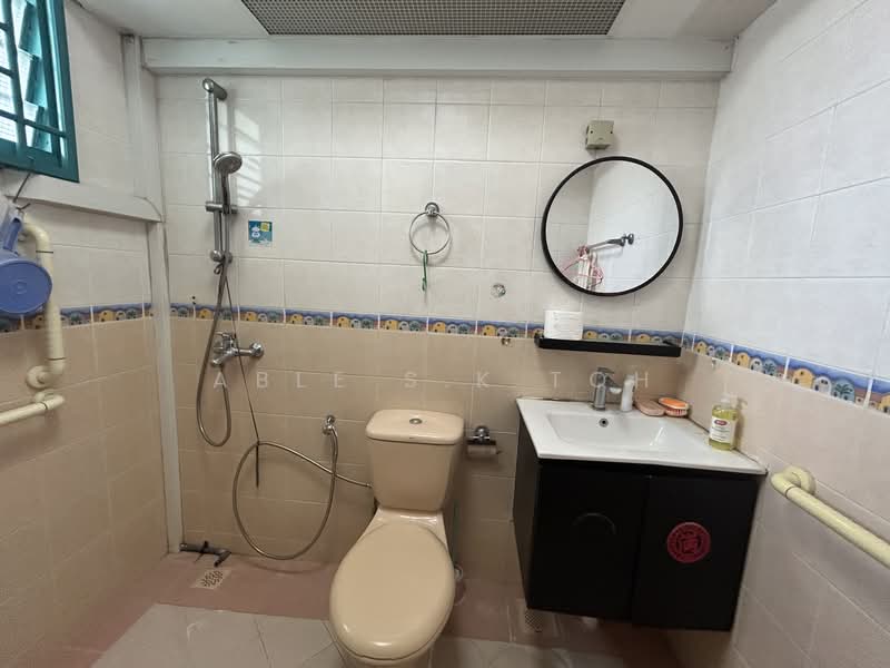 11 Farrer Park Road HDB Flat For Sale at S$ 895,000 | PropertyGuru Singapore - Bathroom