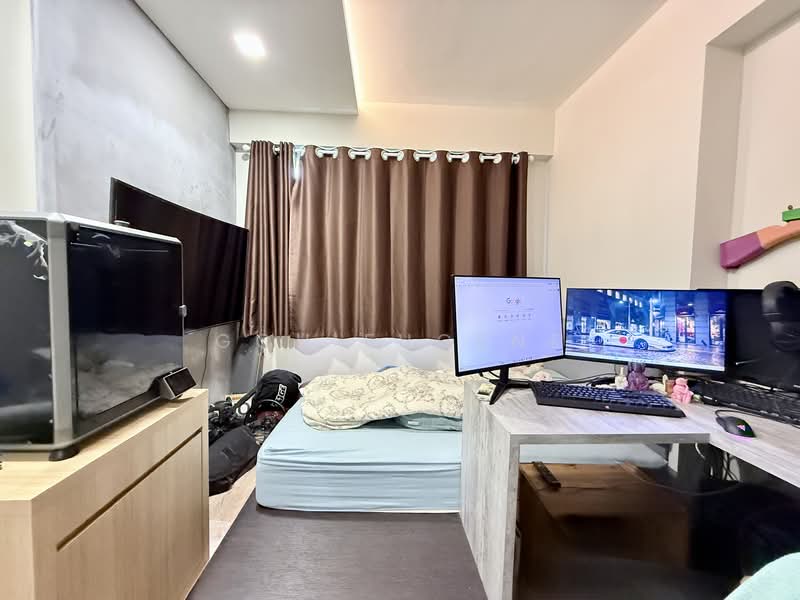 502A Yishun Street 51 HDB Flat For Sale at S$ 660,000 | PropertyGuru Singapore - Bedroom