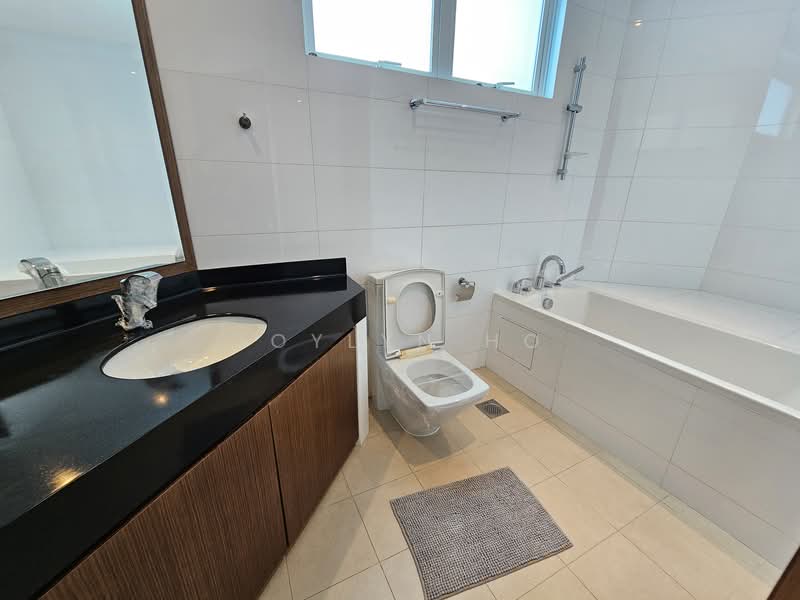 D'Grove Villas Condominium For Sale at S$ 13,800,000 | PropertyGuru Singapore - Bathroom