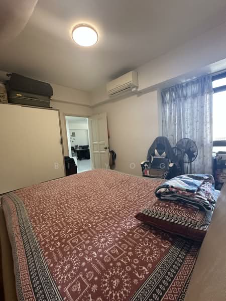 The Tanamera, 5 Tanah Merah Kechil Road, 2 Bedrooms, 958 sqft, Condominium For Rent, by Billy Ong, 500078165 - Bedroom - PropertyGuru.com.sg