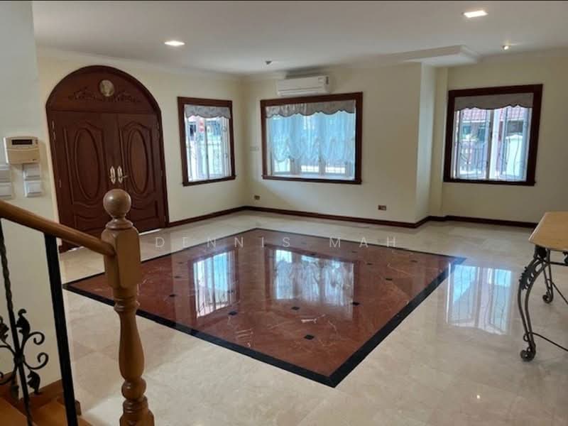 Frankel Estate, Siglap View, 4 Bedrooms, 5,567 sqft, Detached House For Rent, by Dennis Mah, 500078169 - Living Room - PropertyGuru.com.sg