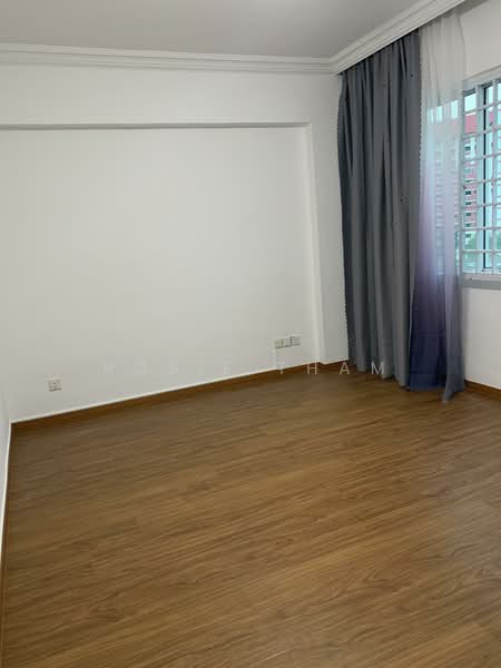 Country Grandeur Condominium For Sale at S$ 3,300,000 | PropertyGuru Singapore - Interior