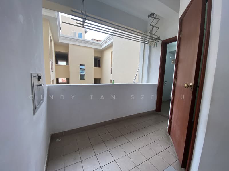 Aspen Heights, 263 River Valley Road, 4 Bedrooms, 1,582 sqft, Condominium For Rent, by Cindy Tan Sze Hui, 500078179 - Balcony - PropertyGuru.com.sg