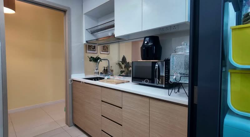 Treasure at Tampines, 53 Tampines Lane, 3 Bedrooms, 1,033 sqft, Condominium For Rent, by Daniel Ong, 500078183 - Kitchen - PropertyGuru.com.sg